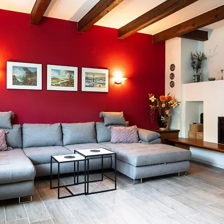 100 M2 Familien 4-zimmer Mit Terrasse Und Burgblick Und Gratis Parken * Maria Enzersdorf